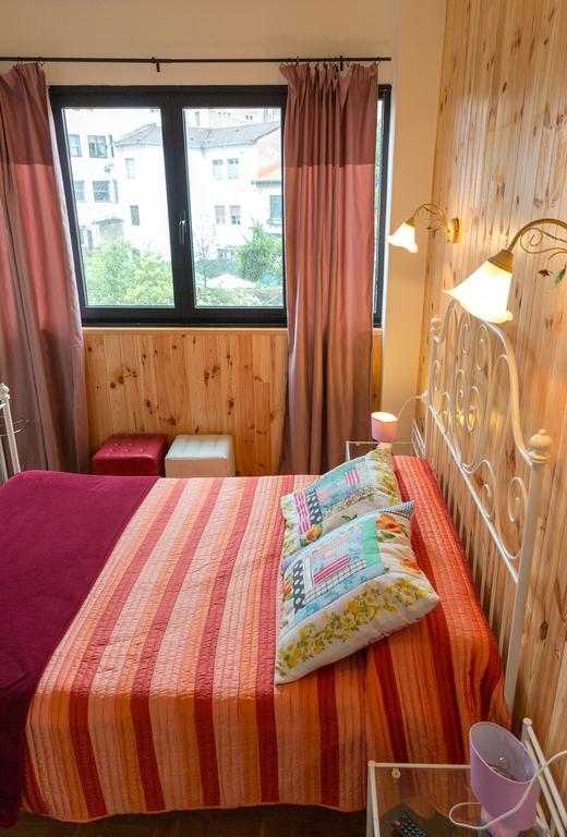 Pension La Fruta Aviles Exterior photo